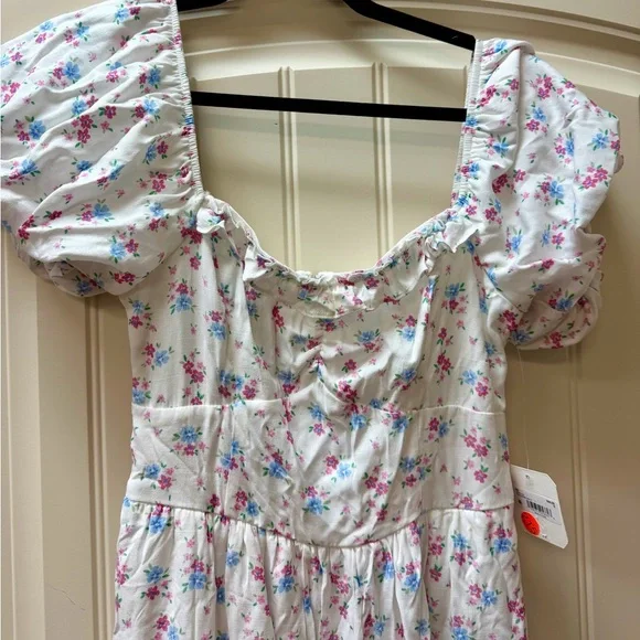 Altar'd State White Floral Puff Sleeve Maxi Dress - Picture 8 of 10